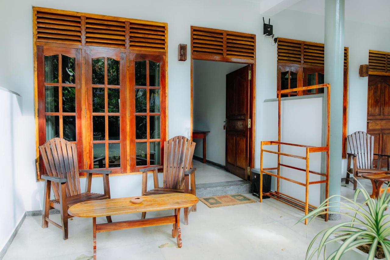 Celestial Inn Mirissa Luaran gambar