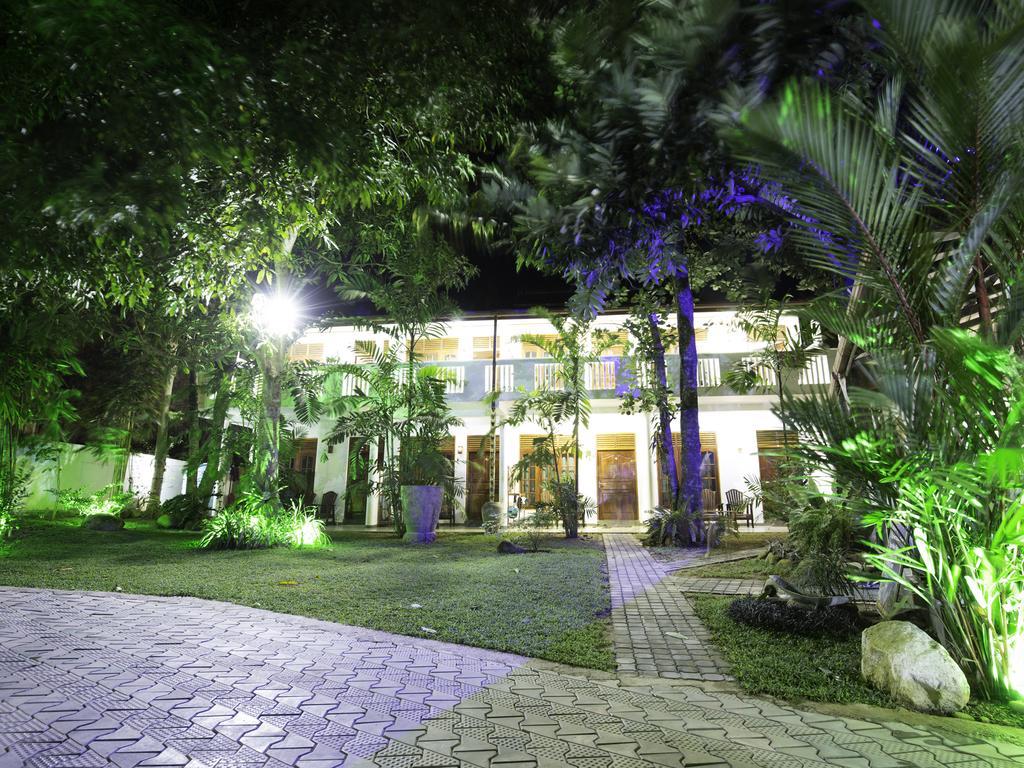 Celestial Inn Mirissa Luaran gambar