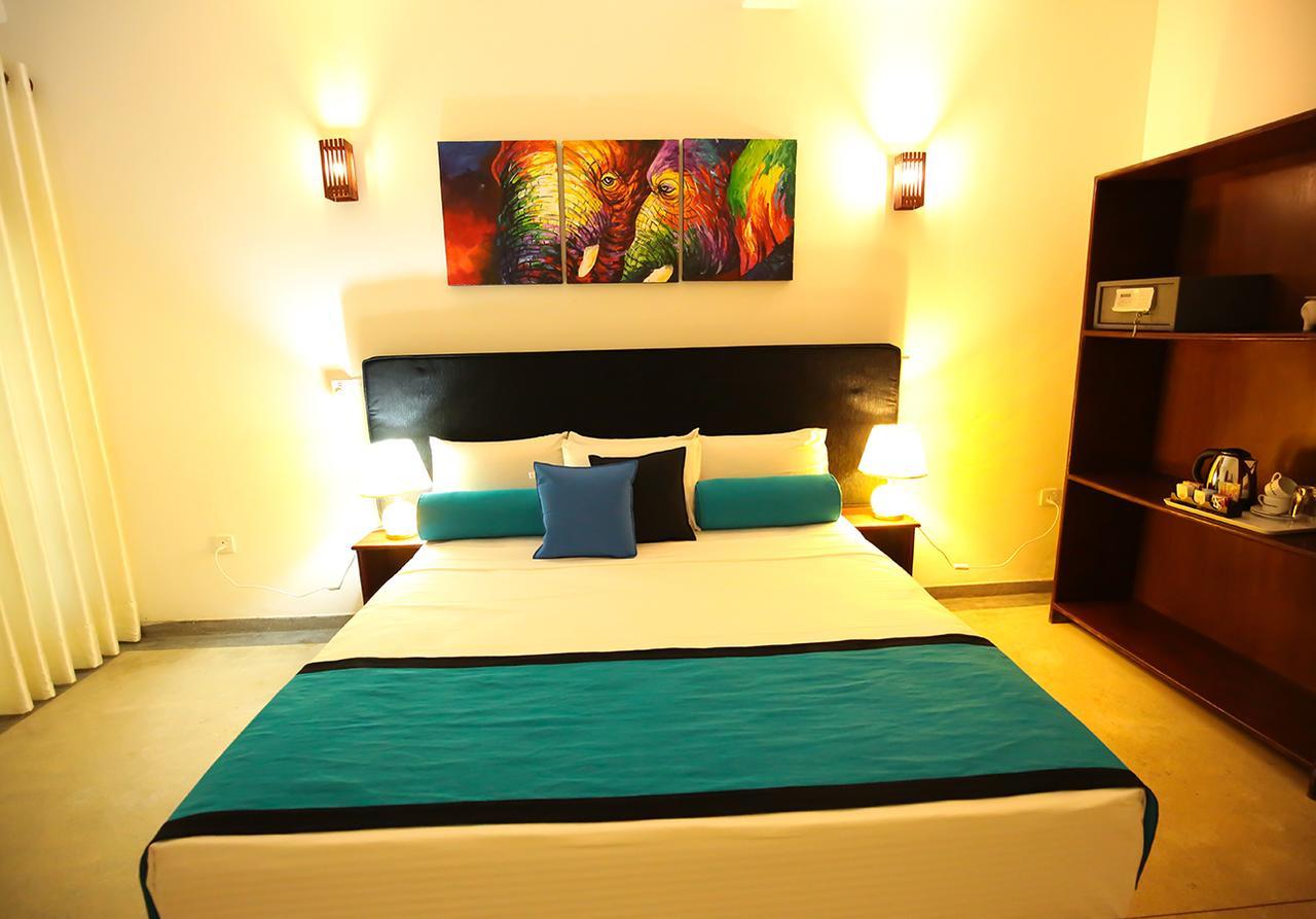 Celestial Inn Mirissa Luaran gambar
