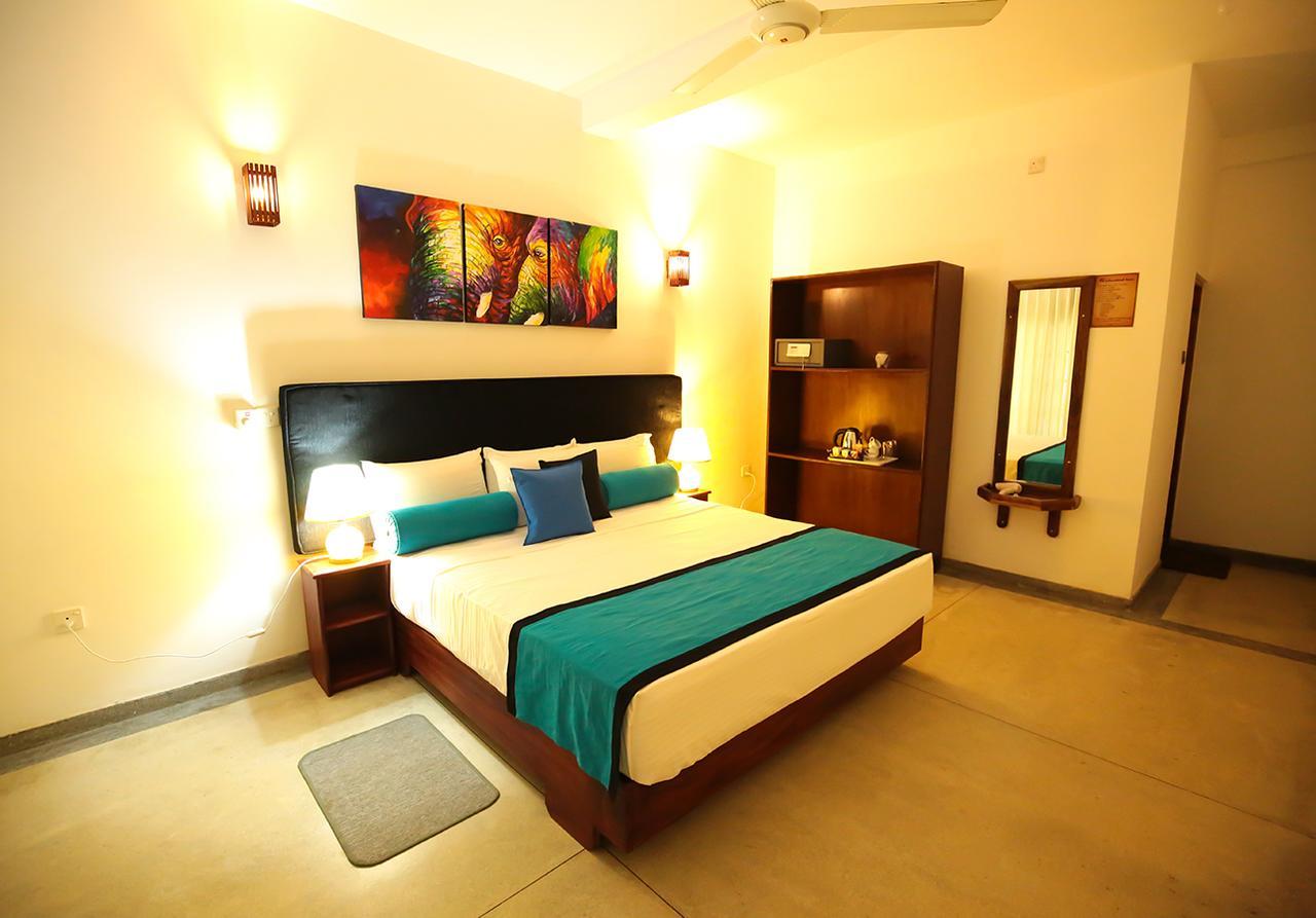 Celestial Inn Mirissa Luaran gambar